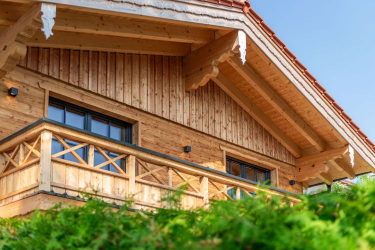 balkon fenster anthrazit lärche