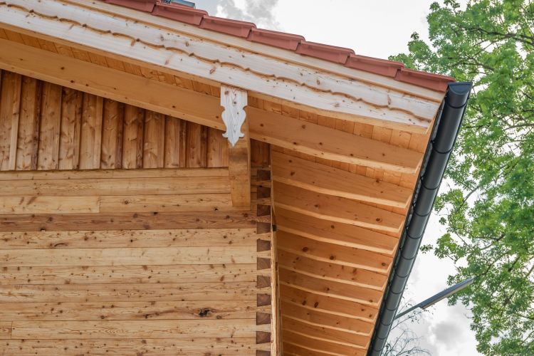 Ortgang verziert Tiroler schrot