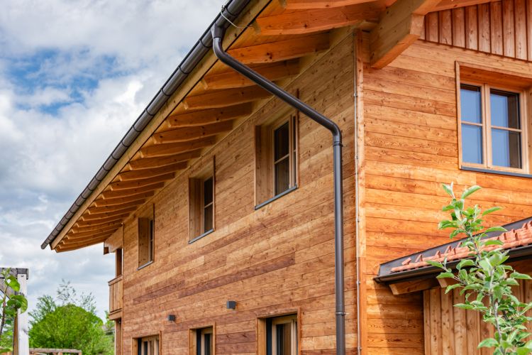 Einfamilienhaus Holzständerbauweise Lärchenholz